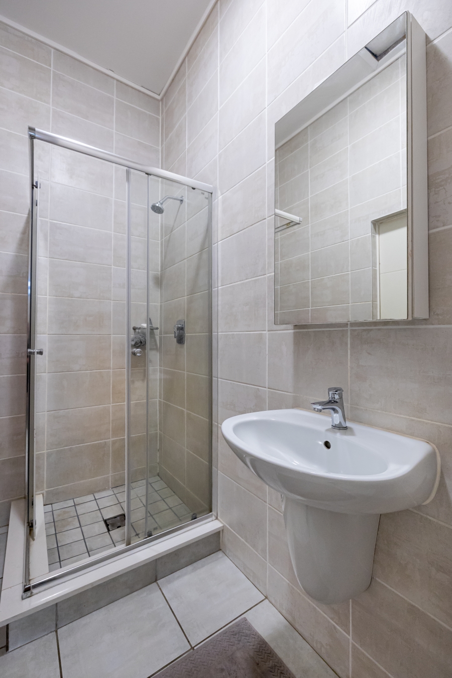 To Let 1 Bedroom Property for Rent in Greenbay Eco Estate Western Cape
